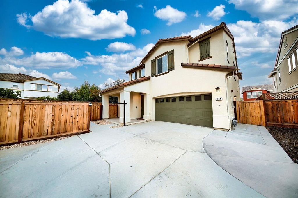 Picture 7: 361 Aaron Way, Tracy, CA 95377