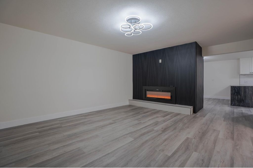 Picture 33: 1418 Cypress Avenue, Modesto, CA 95350