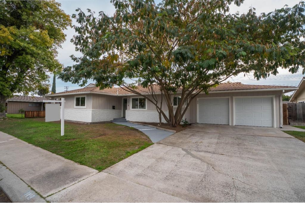 Picture 33: 1418 Cypress Avenue, Modesto, CA 95350