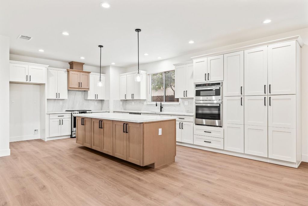 Picture 10: 688 Cindy Drive, Ripon, CA 95366