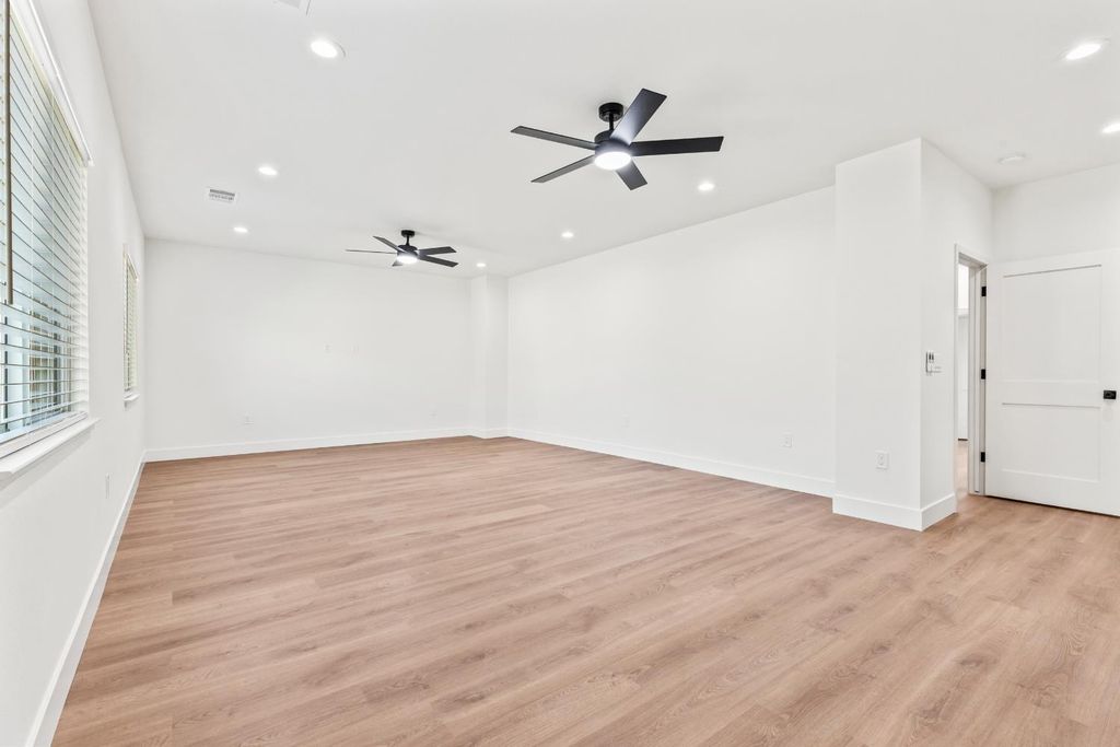 Picture 39: 688 Cindy Drive, Ripon, CA 95366