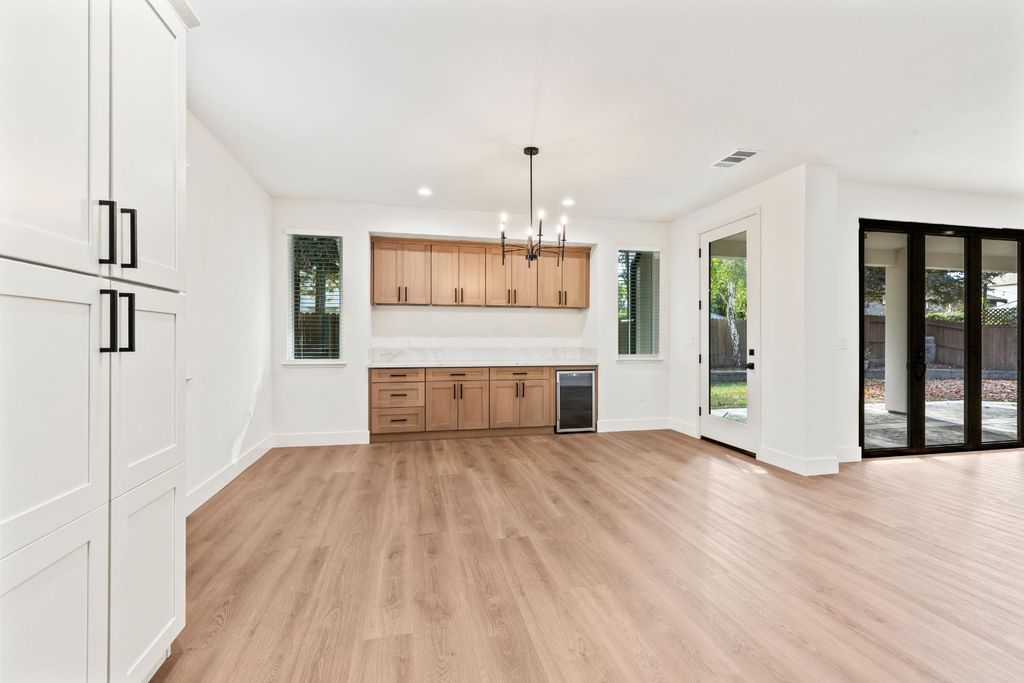 Picture 14: 688 Cindy Drive, Ripon, CA 95366