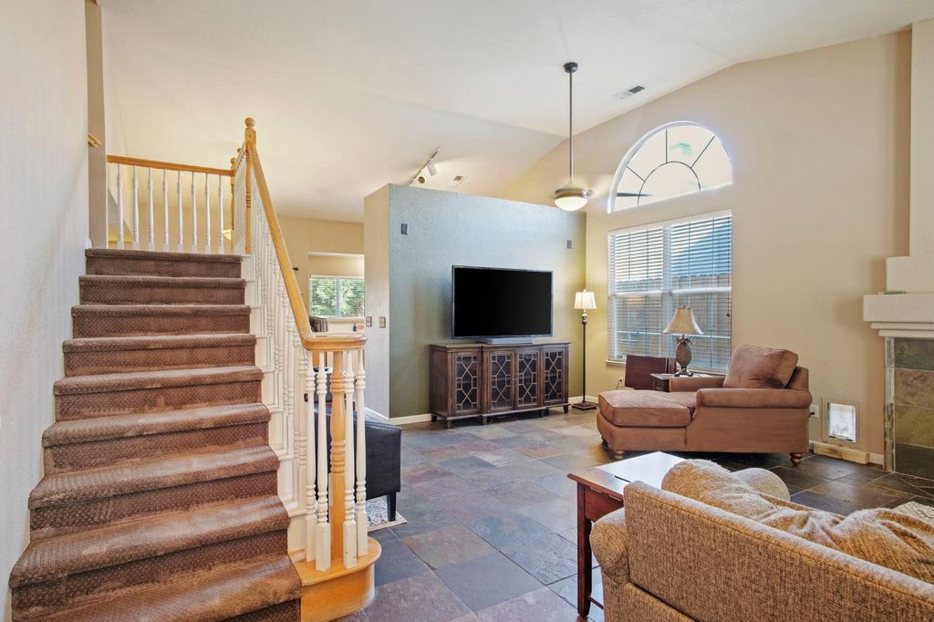 Picture 3: 4617 Sun Ray Lane, Salida, CA 95368