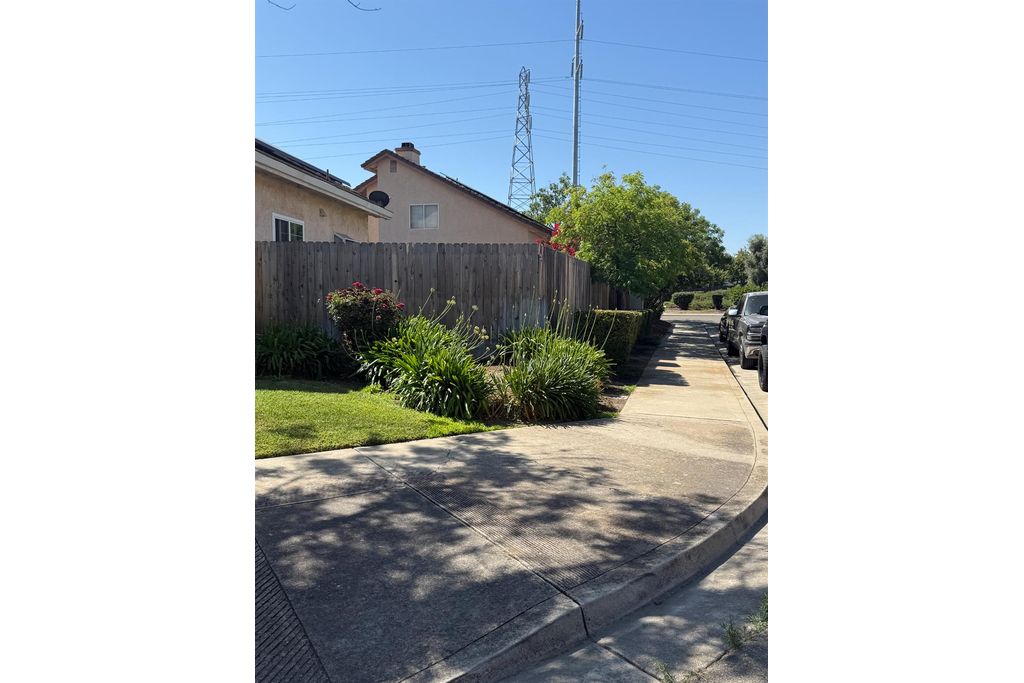 Picture 34: 430 Czerny Street, Tracy, CA 95376