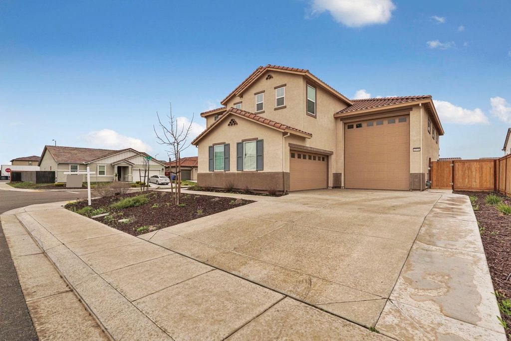 Picture 52: 2775 Pink Muhly Drive, Manteca, CA 95337