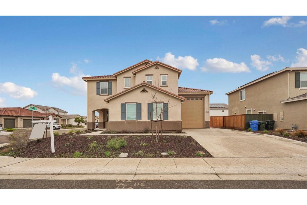 Picture 52: 2775 Pink Muhly Drive, Manteca, CA 95337