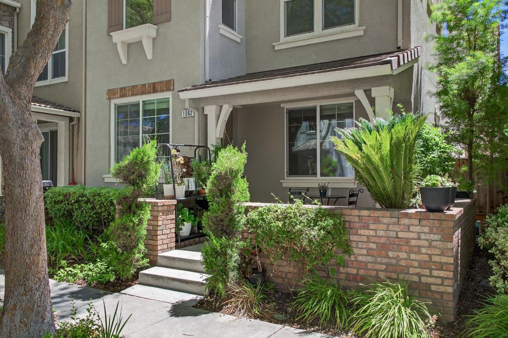 Picture 36: 1062 Acland Way, Tracy, CA 95376