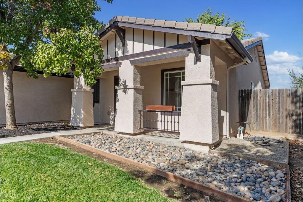 Picture 36: 1205 Swan Drive, Patterson, CA 95363