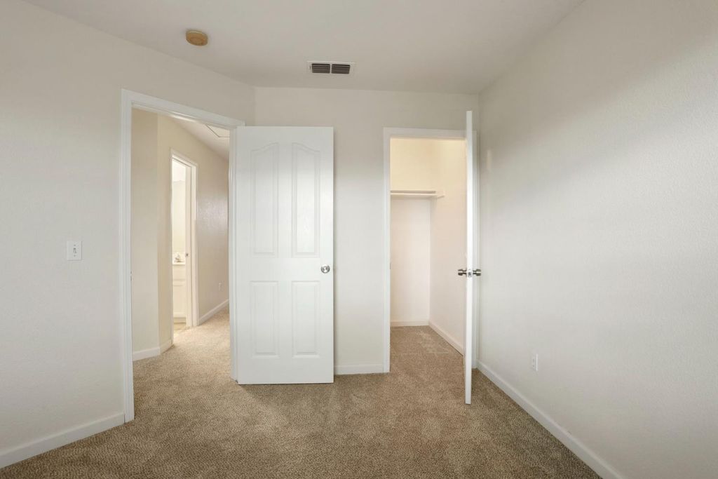 Picture 34: 1611 Magnum Court, Stockton, CA 95206