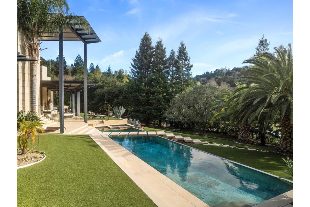 Picture 54: Address Private