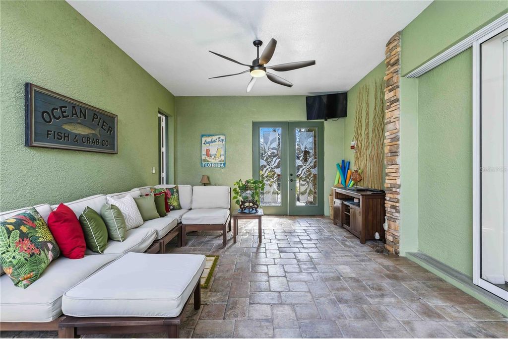 Picture 54: 7915 EDMONSTON CIRCLE, BRADENTON, FL 34201