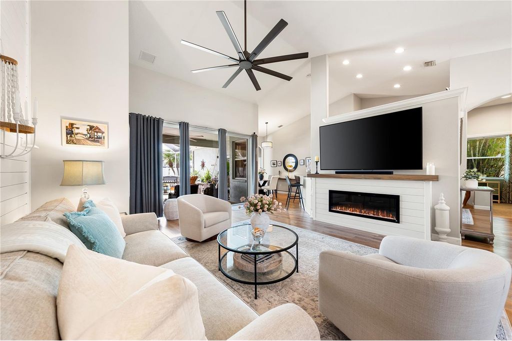 Picture 47: 6750 64TH TERRACE E, BRADENTON, FL 34203