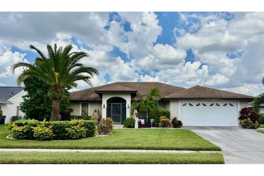 Picture 84: 4219 PRESIDENTIAL AVENUE CIRCLE E, BRADENTON, FL 34203