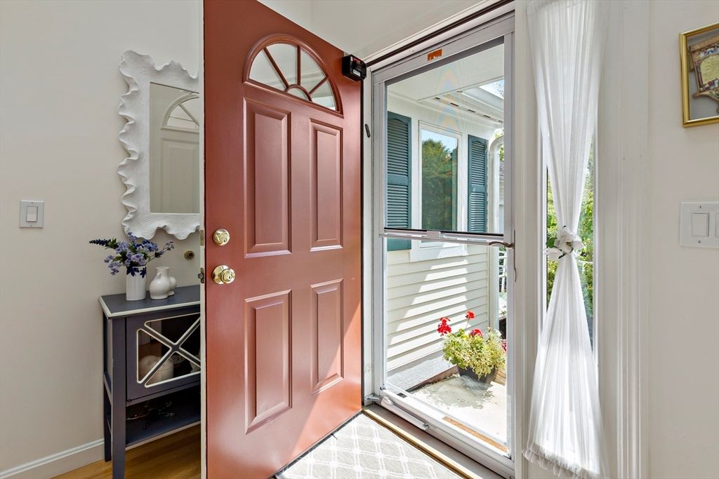 Picture 39: 8 Chippers Ln 390, Mashpee, MA 02649