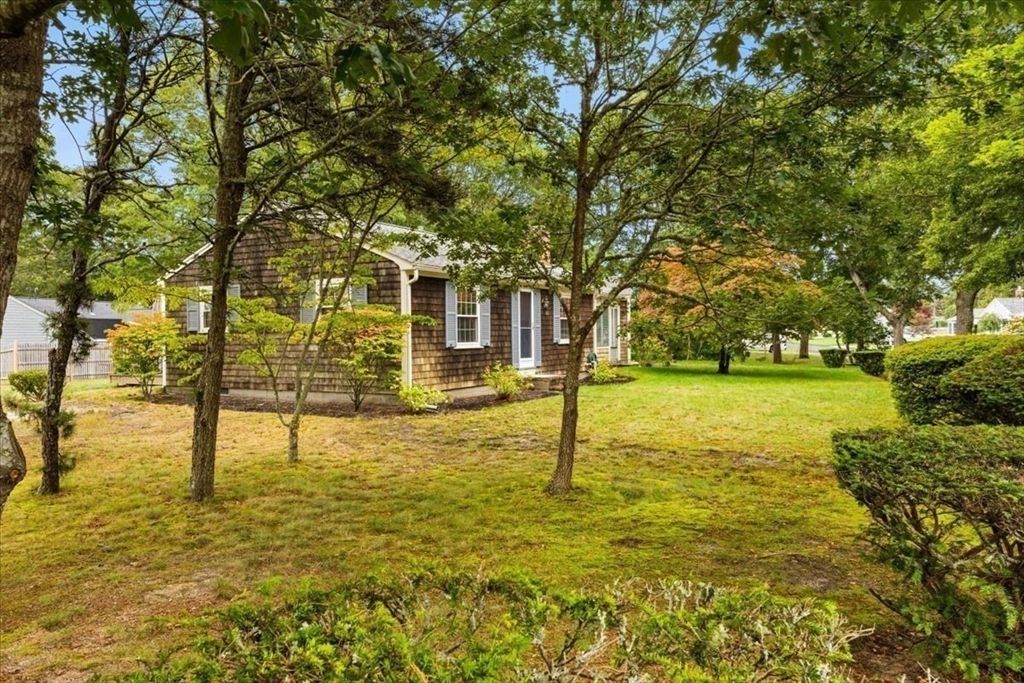 Picture 38: 2 Sachem Path, Yarmouth, MA 02673