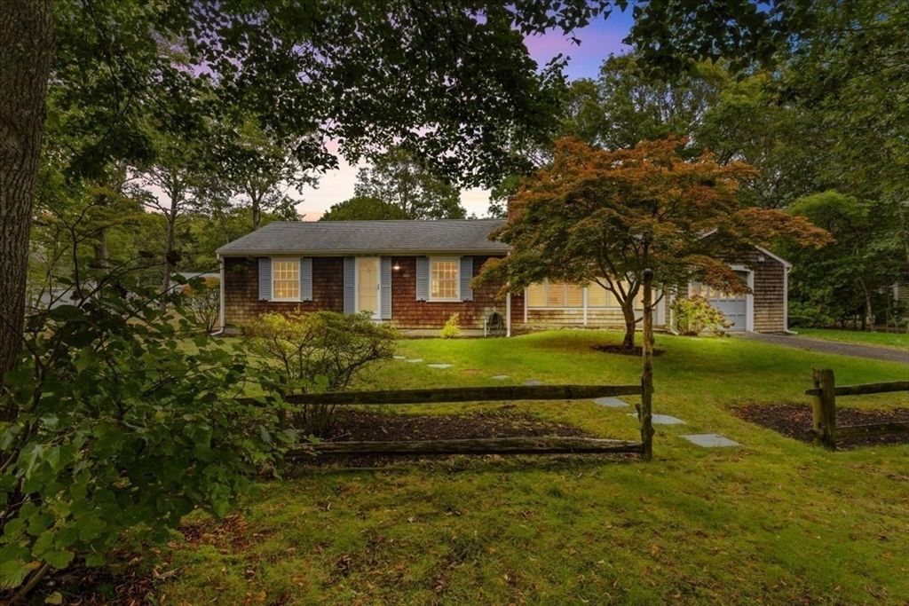 Picture 38: 2 Sachem Path, Yarmouth, MA 02673