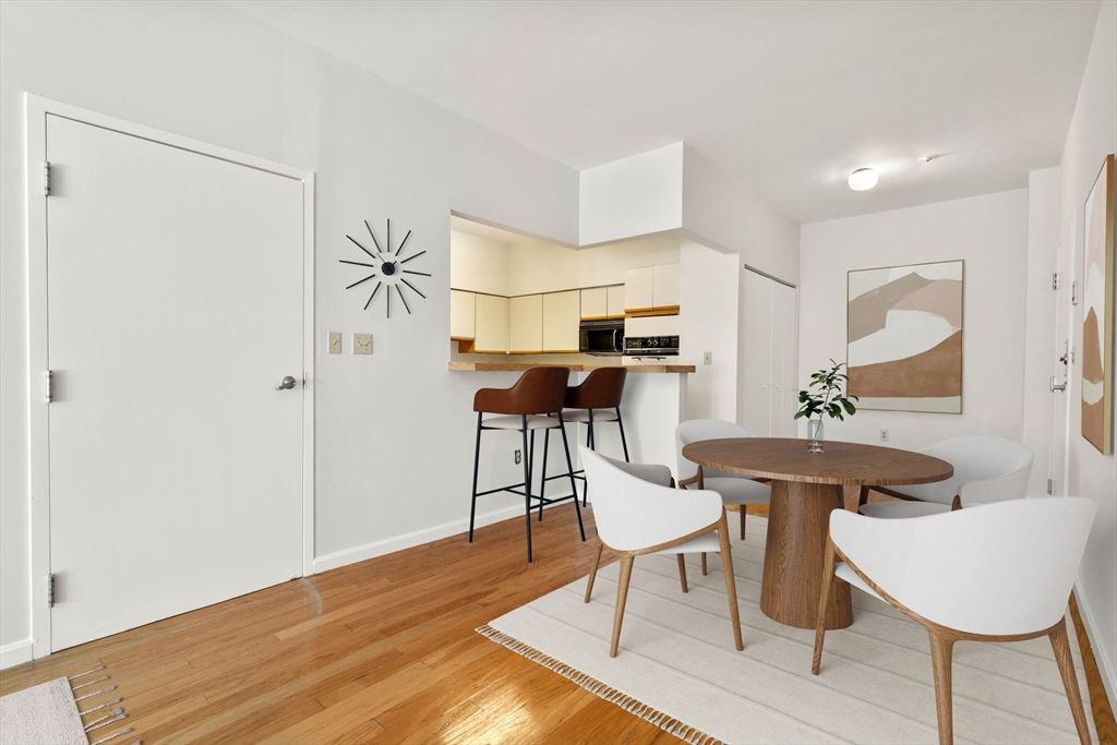 Picture 21: 106 13th St 218, Boston, MA 02129