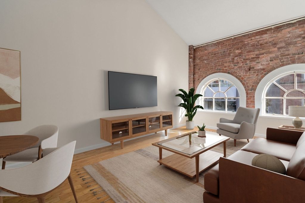 Picture 21: 106 13th St 218, Boston, MA 02129