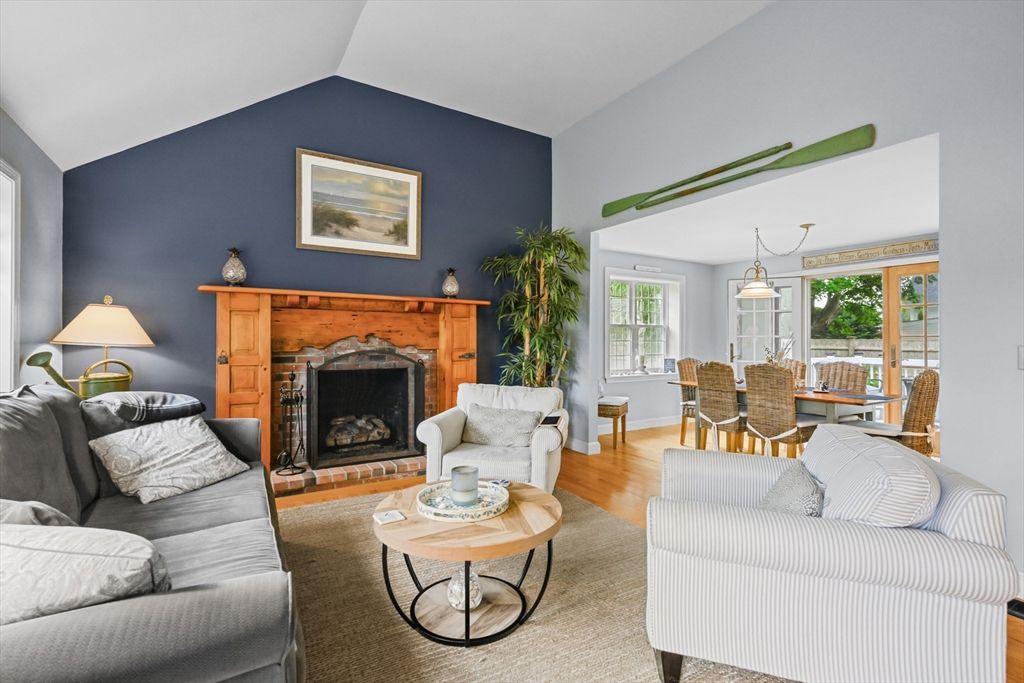 Picture 40: 342 Sea Street, Barnstable, MA 02601