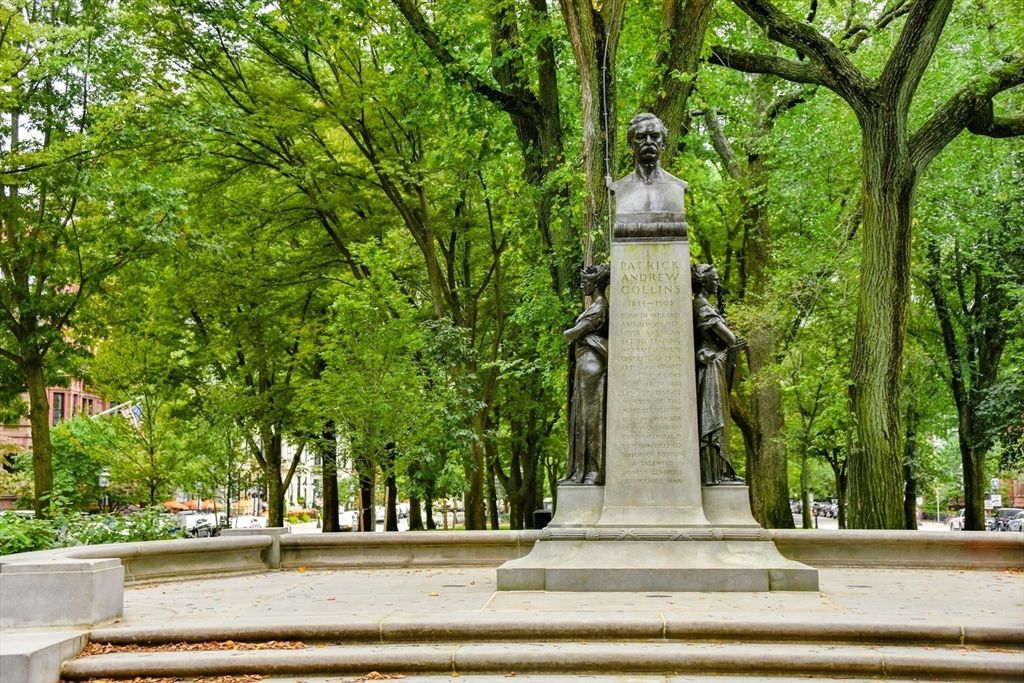 Picture 5: 125 Commonwealth Avenue, Boston, MA 02116