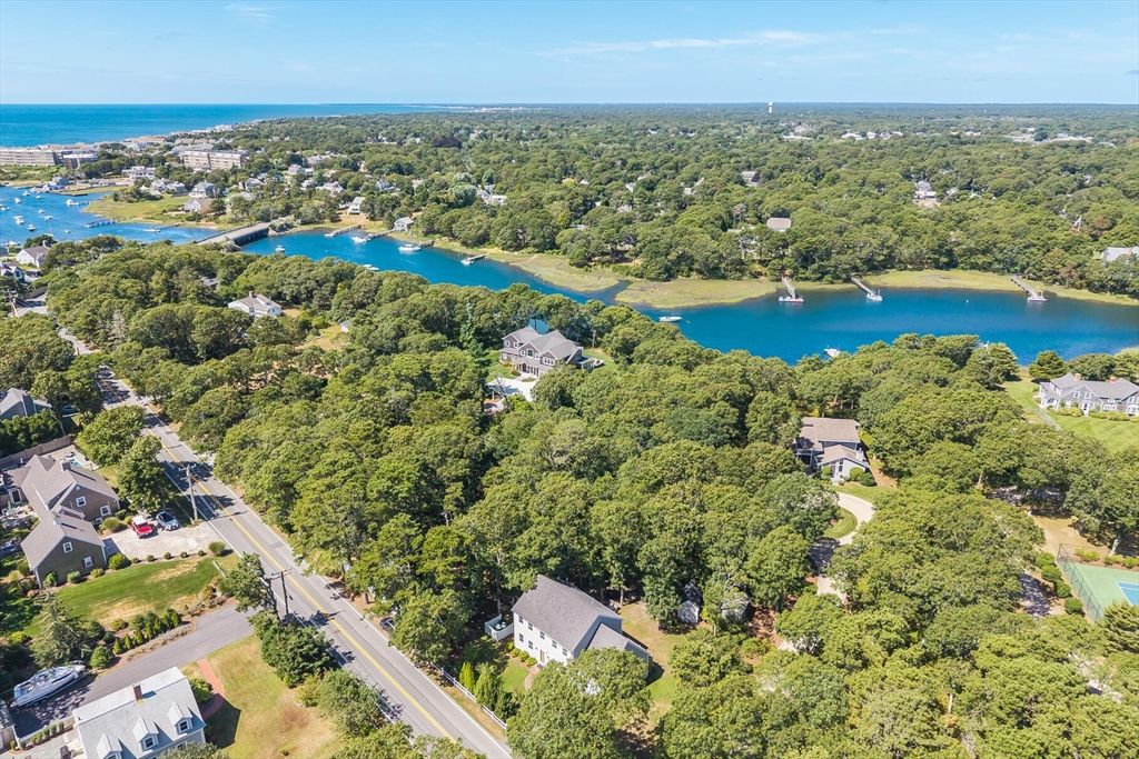 Picture 43: 24 Chase St, Harwich, MA 02671