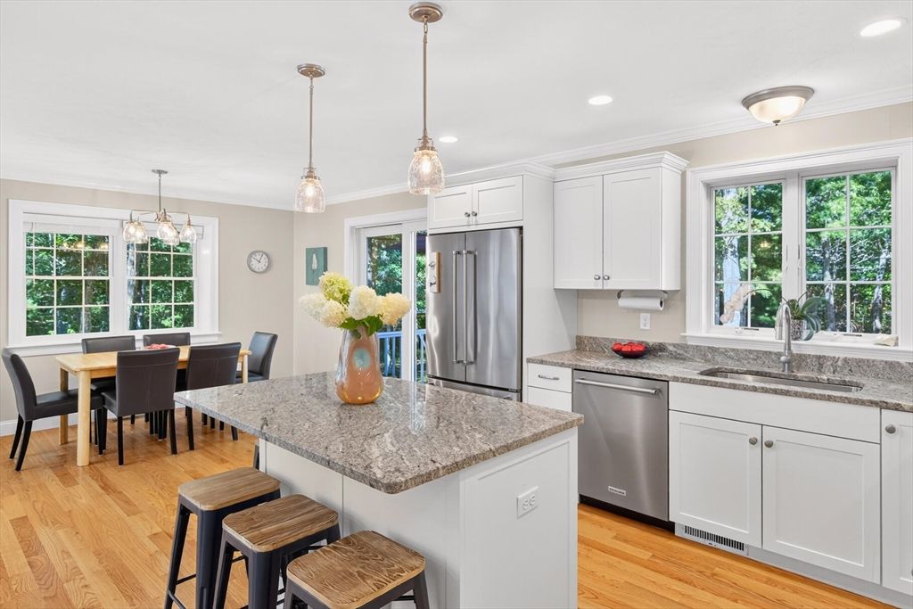 Picture 43: 24 Chase St, Harwich, MA 02671