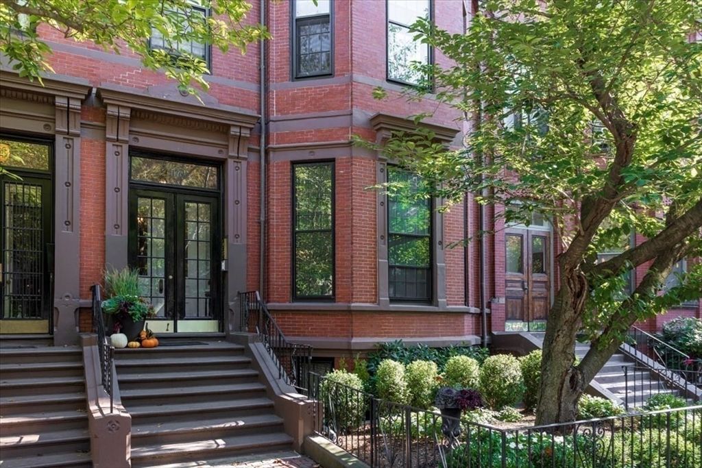 Picture 17: 176 Marlborough St 1, Boston, MA 02116