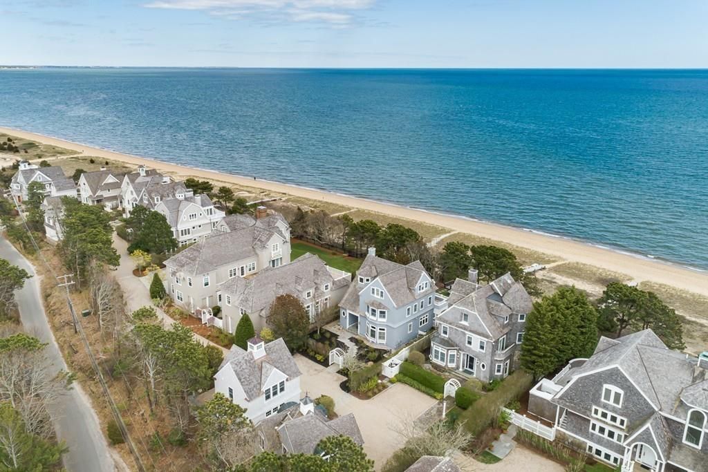 23 Ocean Bluff Dr, Mashpee, MA 02649 4,995,000 Closed Luxury Real Estate Griffin Realty