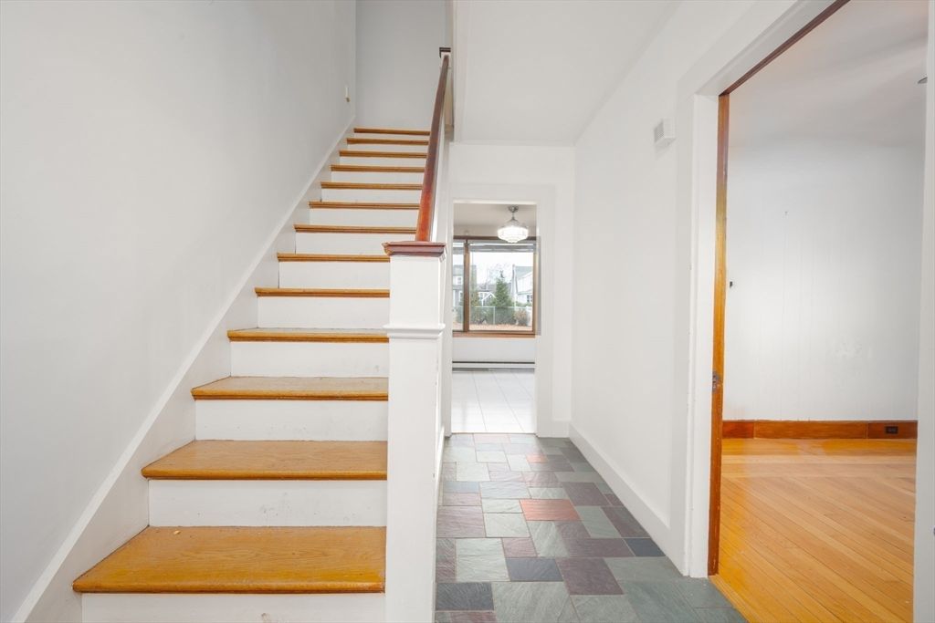 Picture 34: 18 Eaton St., Milton, MA 02186