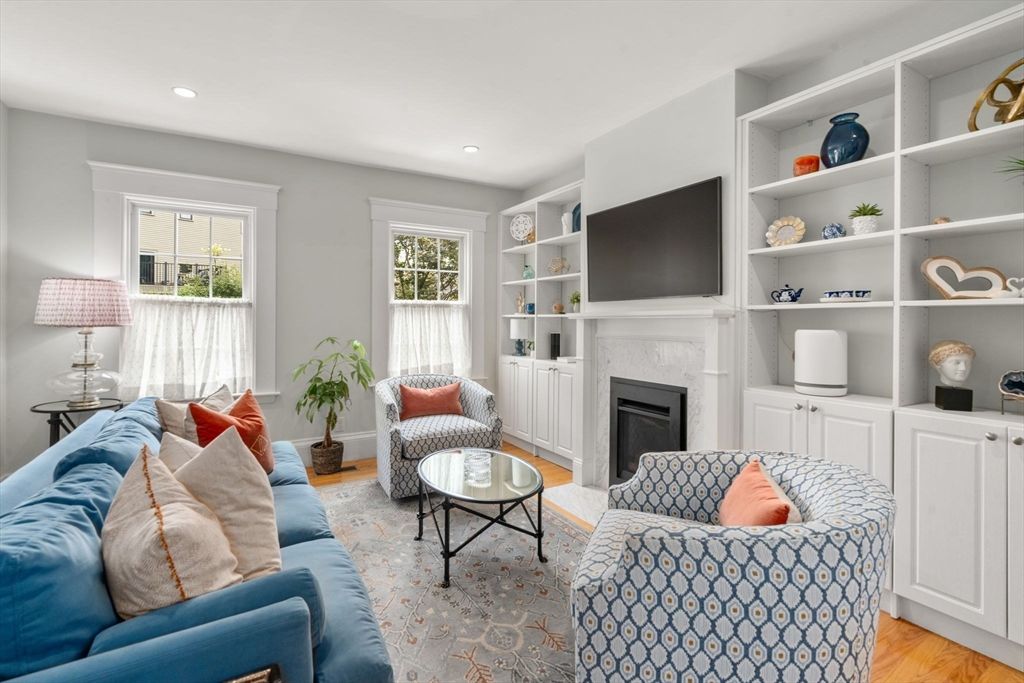 Picture 16: 22 Pleasant Street, Boston, MA 02129