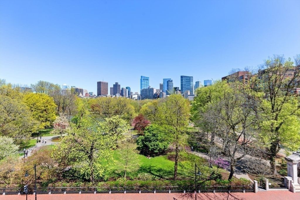 Picture 25: 19 Arlington Street 53, Boston, MA 02116