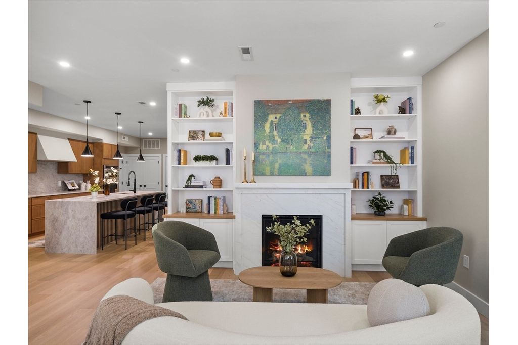 Picture 27: 106-108 Bunker Hill St 6, Boston, MA 02129