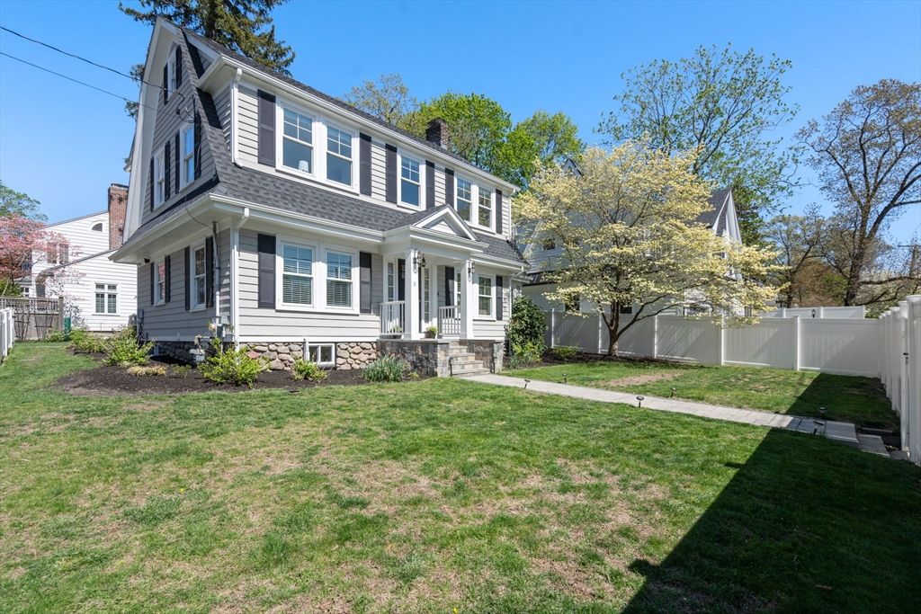 Picture 43: 5 Meredith Circle, Milton, MA 02186