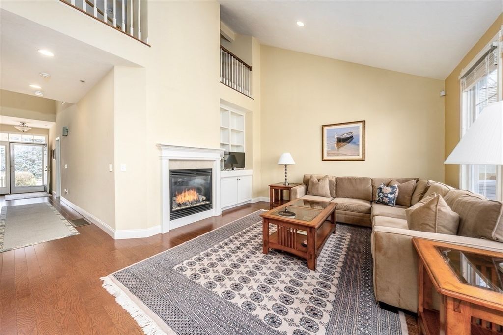 Picture 28: 7 Sea Spray Ave 555, Mashpee, MA 02649