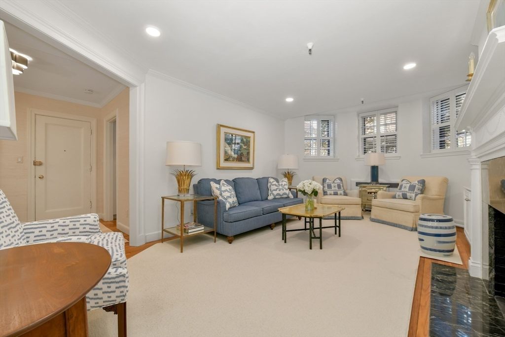 Picture 15: 255 Beacon St 1, Boston, MA 02116