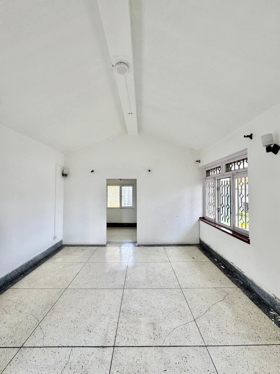 Commercial House For Rent At Kupondole