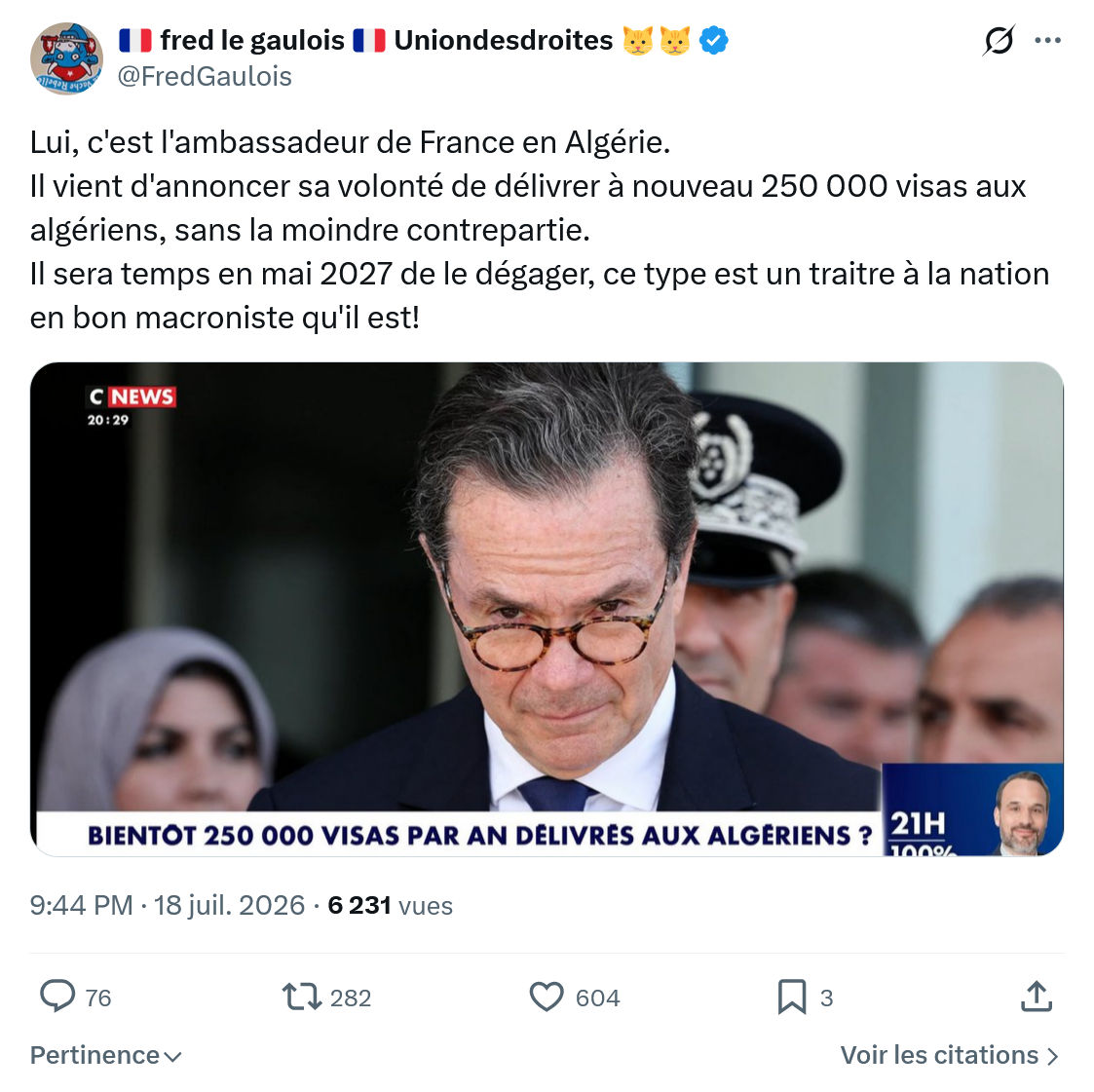 Fred le Gaulois: Lui, c'est l'ambassadeur de France en Algérie...