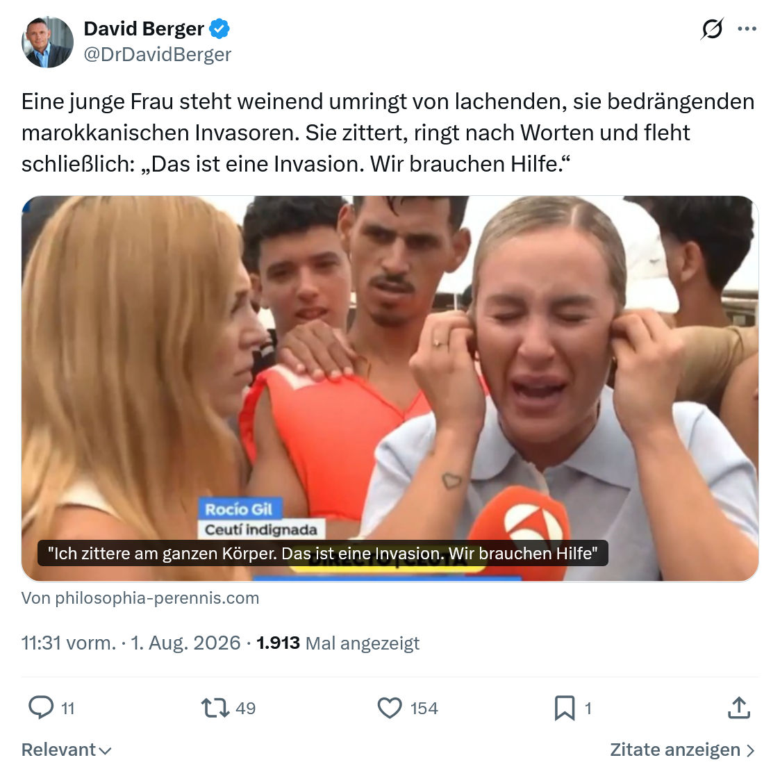 David Berger: Eine junge Frau steht weinend...
