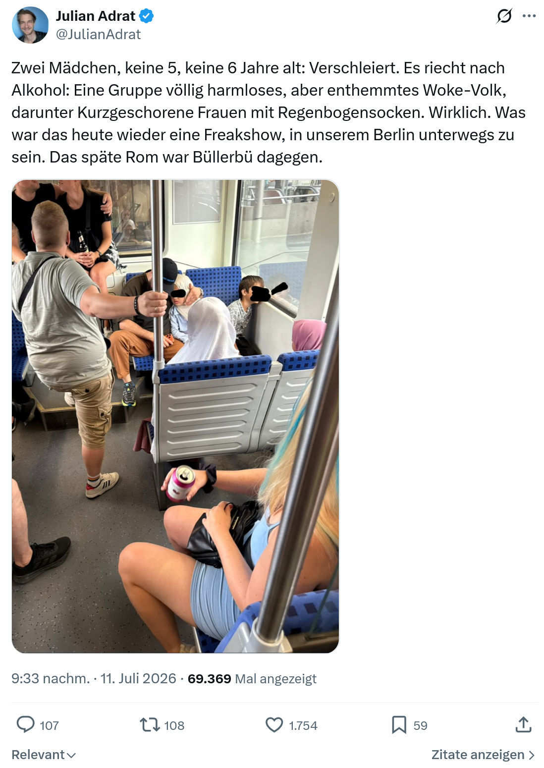Julian Adrat: Zwei Mädchen, keine 5, keine 6 Jahre alt...