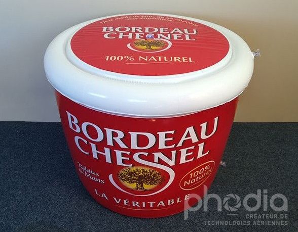 plv gonflable à l'air bordeau chesnel