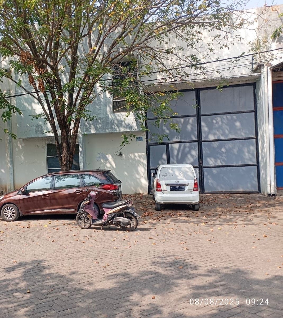 GUDANG SIAP PAKAI DI PERGUDANGAN SAFE N LOCK SIDOARJO