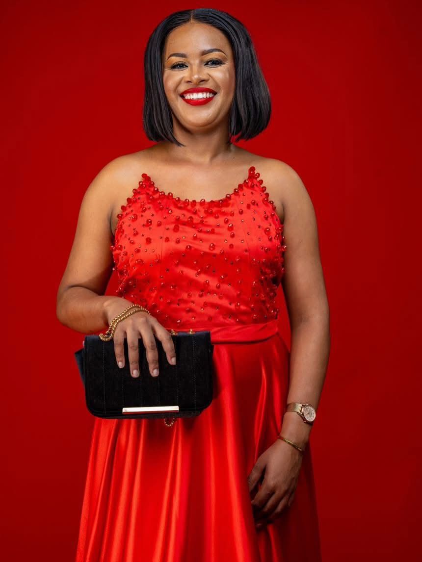 Red Sleeveless Pearl-Embellished Evening Dress