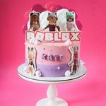 Торт "Roblox"