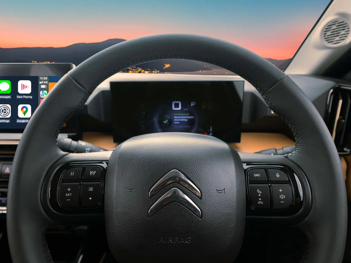 Digital Driver Cluster with Multi-Mode View