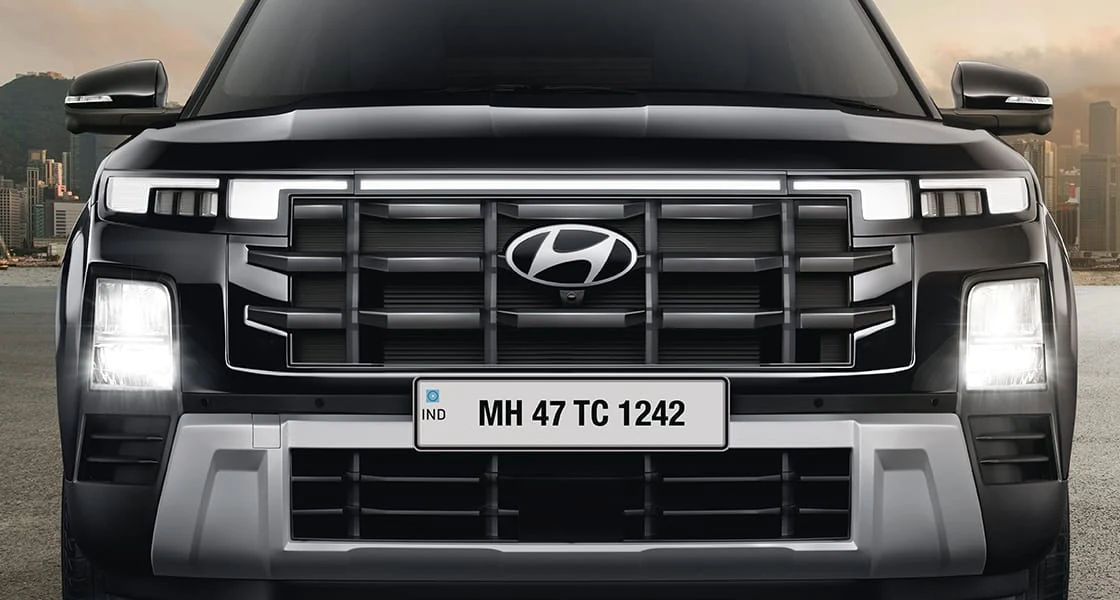 Parametric Black Chrome Radiator Grille & Horizon LED Lightbar