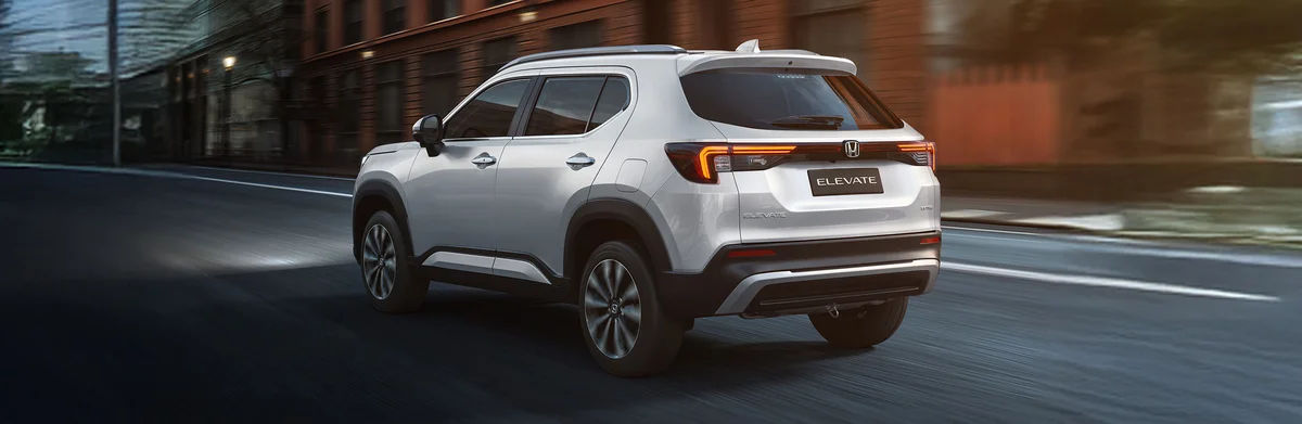 Commanding SUV Profile in Motion
