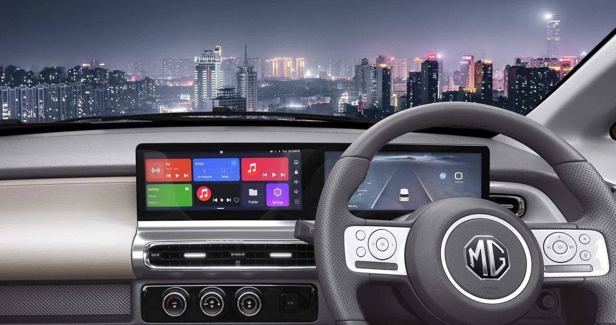 Twin 10.25-inch Integrated Floating Widescreen Displays