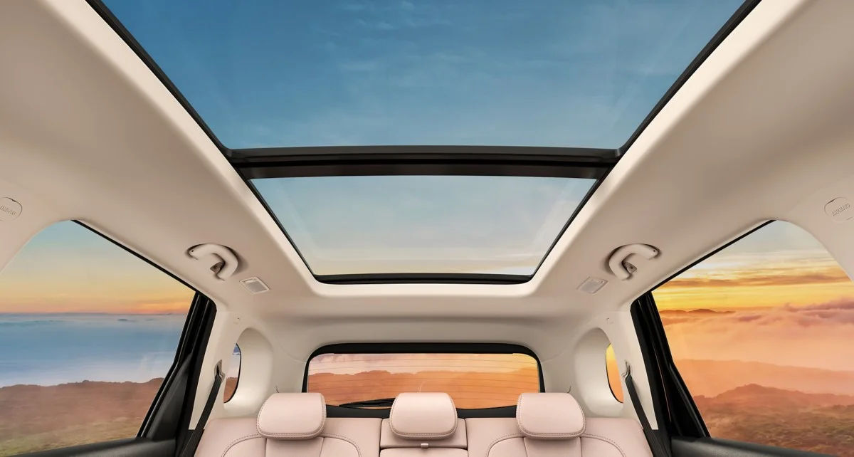 Massive Dual-Pane Panoramic Sunroof