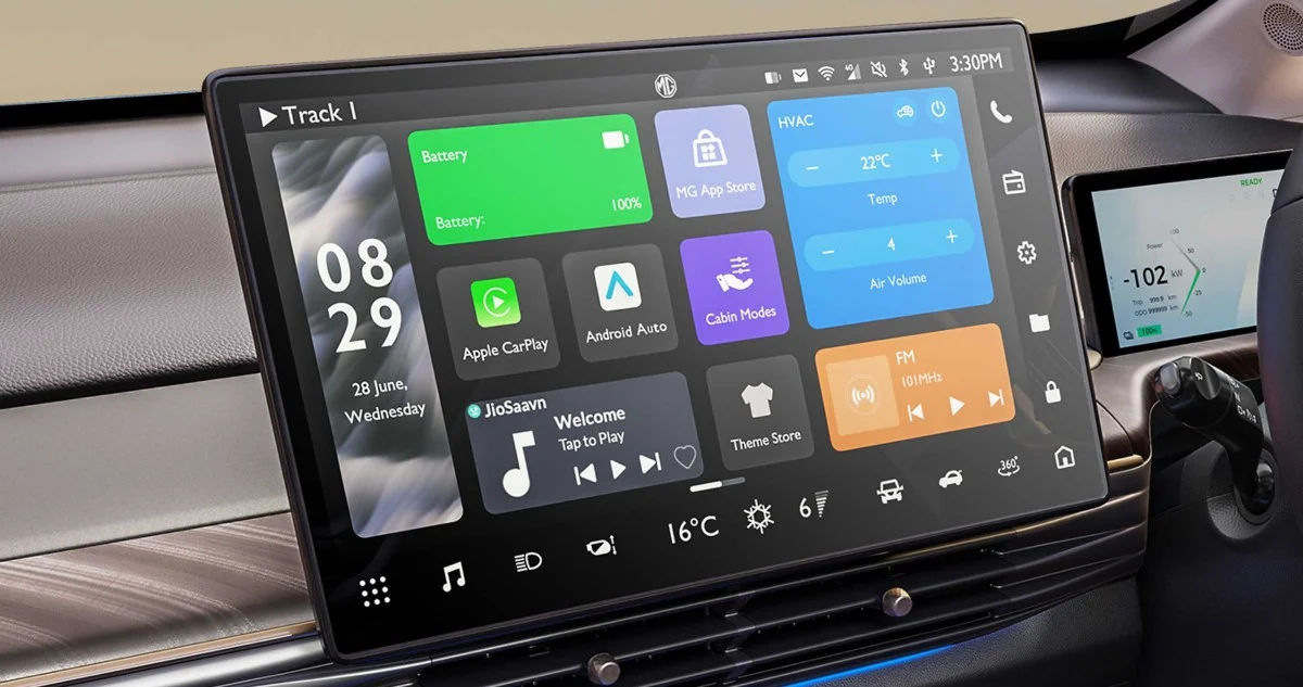 15.6-inch GrandView Touch Infotainment Display