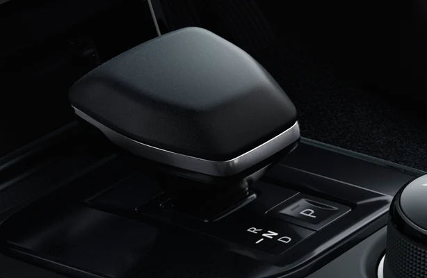 7-Speed Dual-Clutch Automatic (DCA) Transmission with Monostable E-Shifter & Paddle Shifters